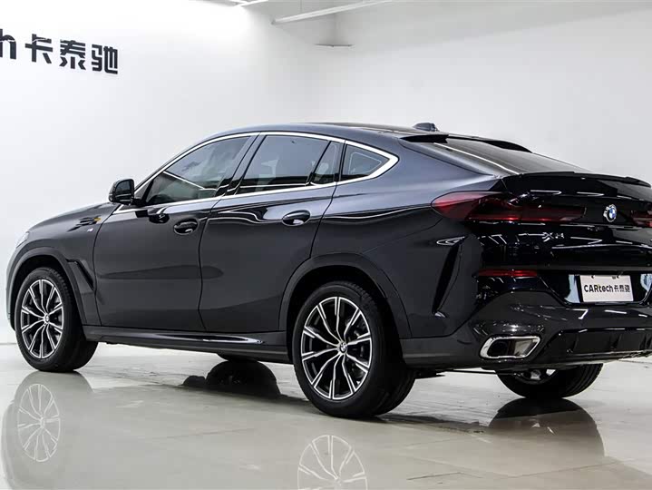 Фото 6 - BMW X6