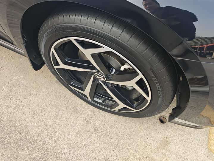 Фото 6 - Volkswagen Magotan