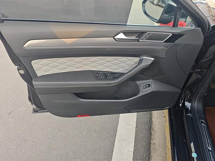 Фото 7 - Volkswagen Magotan