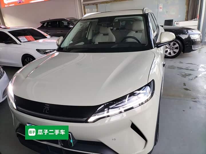 Фото 3 - BYD Yuan Up