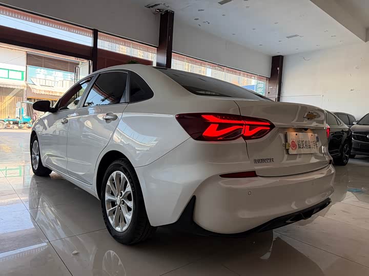 Фото 6 - Chevrolet Monza