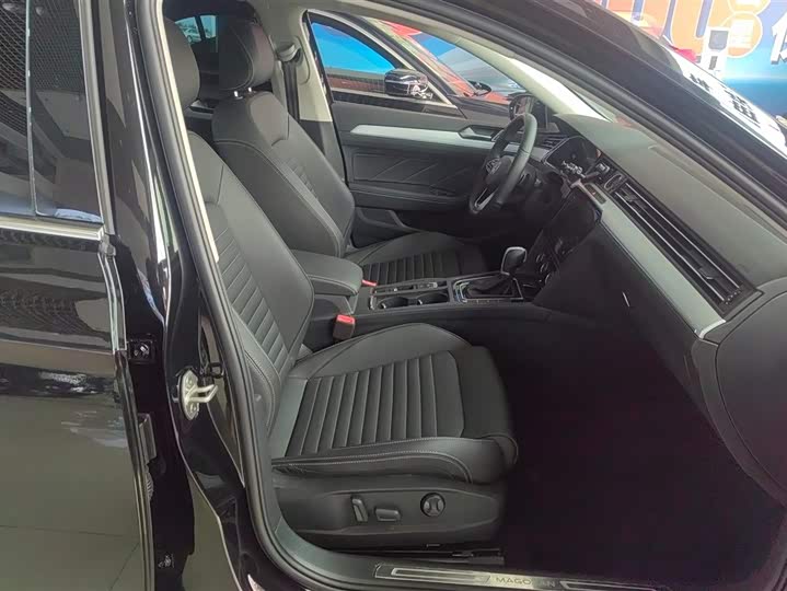 Фото 8 - Volkswagen Magotan