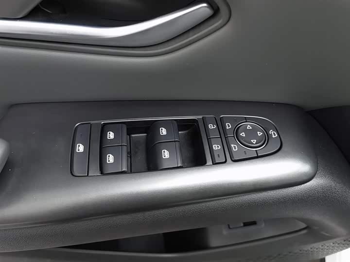 Фото 9 - BYD Song Pro Hybrid