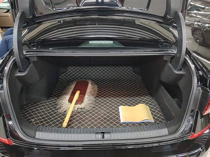 Фото 4 - Volkswagen Passat