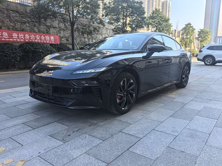 Фото 1 - Dongfeng Yipai eπ 007