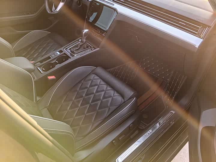 Фото 9 - Volkswagen Magotan GTE Hybrid