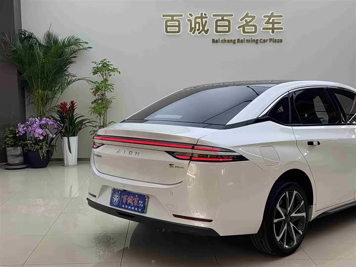 Фото 6 - GAC Aion S Plus