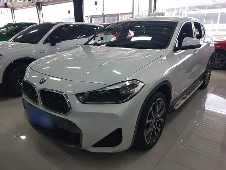 Фото 2 - BMW X2