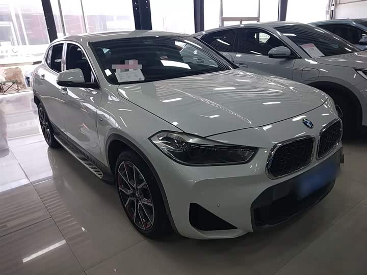 Фото 4 - BMW X2