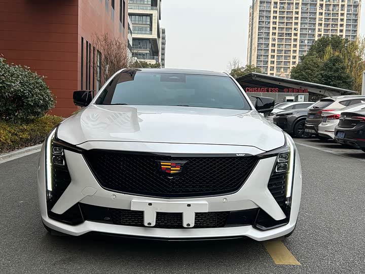 Фото 2 - Cadillac CT5