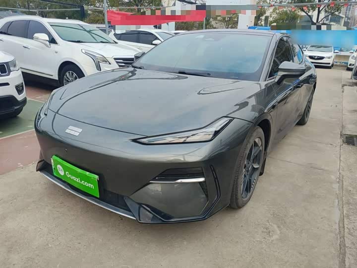 Фото 2 - Geely Galaxy E8