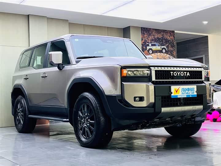 Фото 3 - Toyota Prado