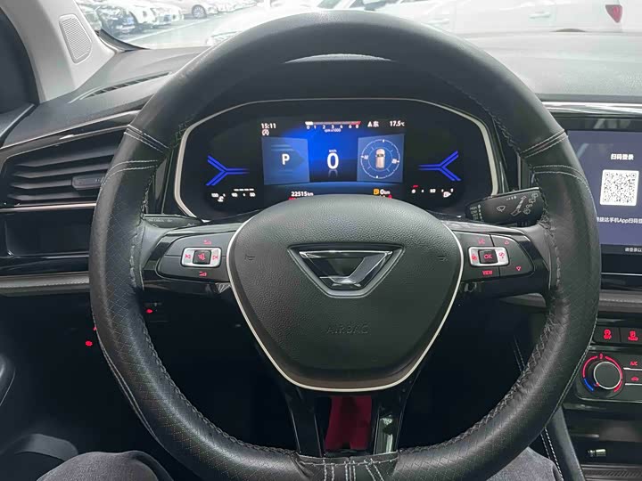 Фото 8 - Jetta VS7