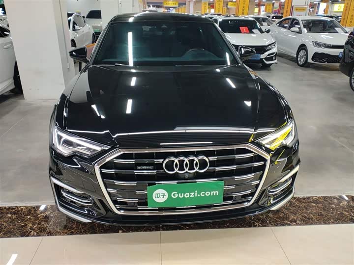 Фото 3 - Audi A6L