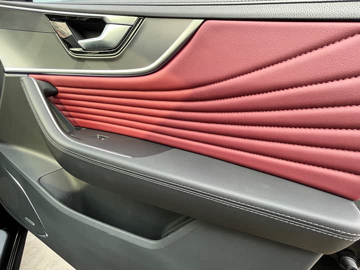 Фото 9 - Hongqi HS5