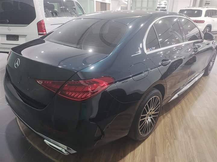 Фото 7 - Mercedes-Benz C-Class