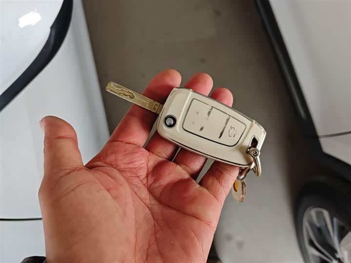 Фото 9 - Hyundai Celesta