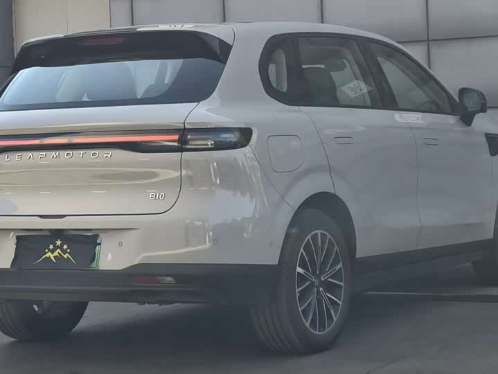 Фото 8 - Leapmotor B10