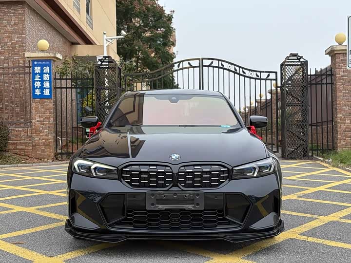 Фото 2 - BMW 3 Series