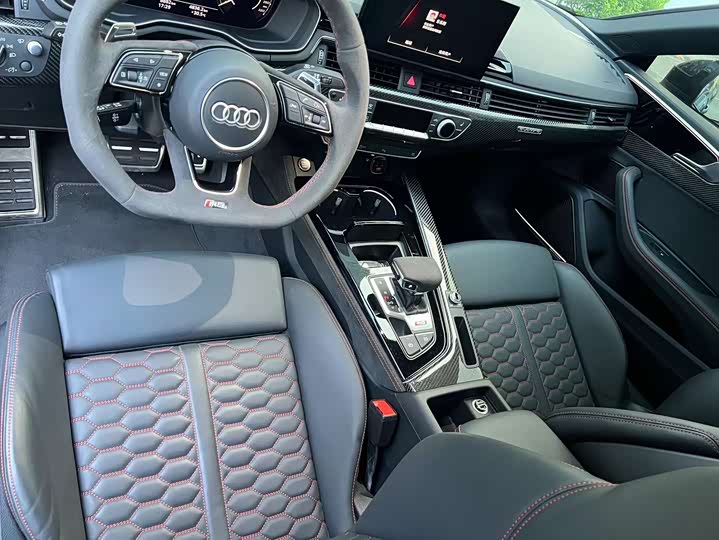 Фото 4 - Audi RS 5