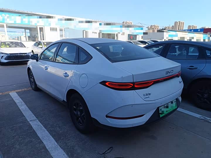 Фото 5 - BYD Qin Plus
