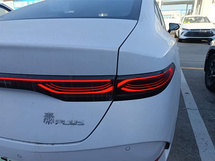 Фото 8 - BYD Qin Plus