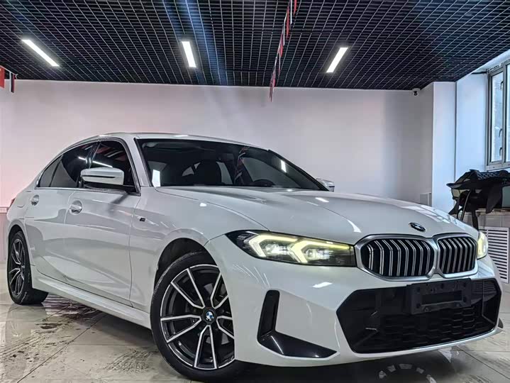 Фото 3 - BMW 3 Series