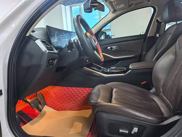 Фото 6 - BMW 3 Series