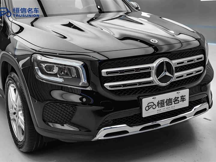 Фото 9 - Mercedes-Benz GLB-Class