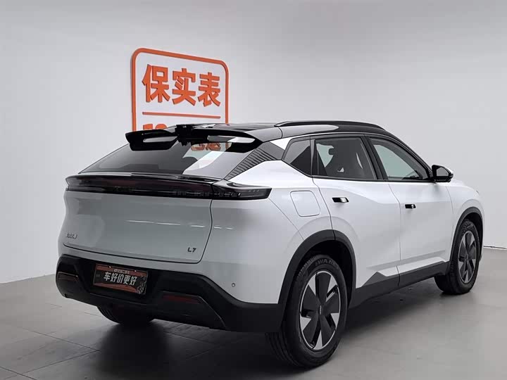 Фото 2 - Dongfeng Aeolus L7