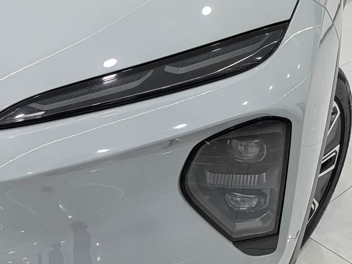 Фото 2 - Nio ES7