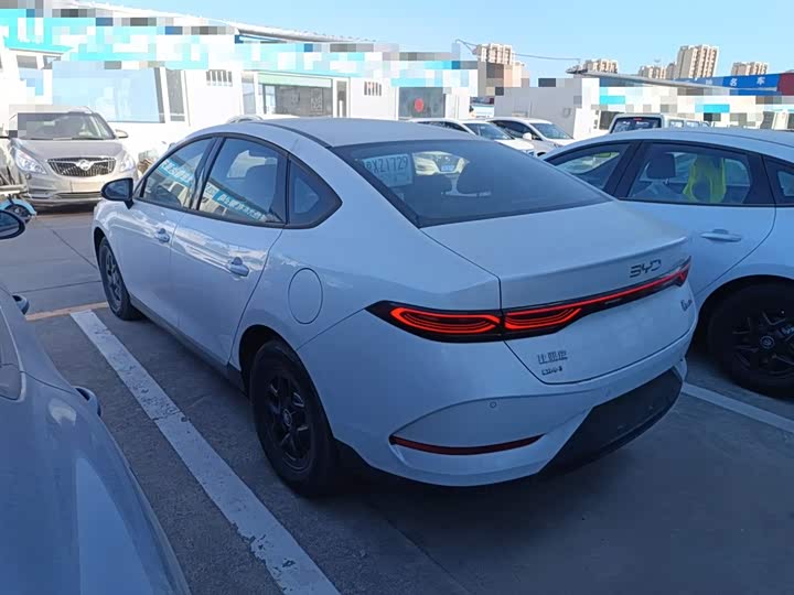 Фото 5 - BYD Qin Plus