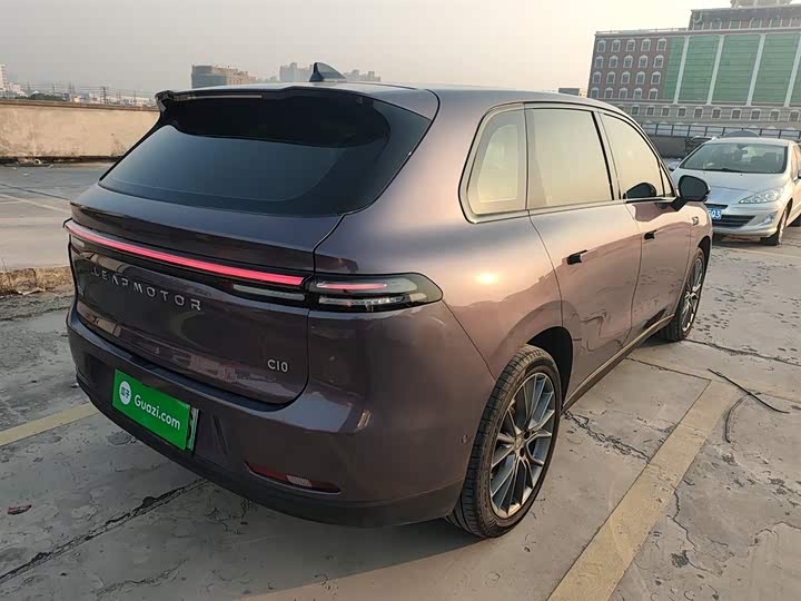 Фото 7 - Leapmotor C10