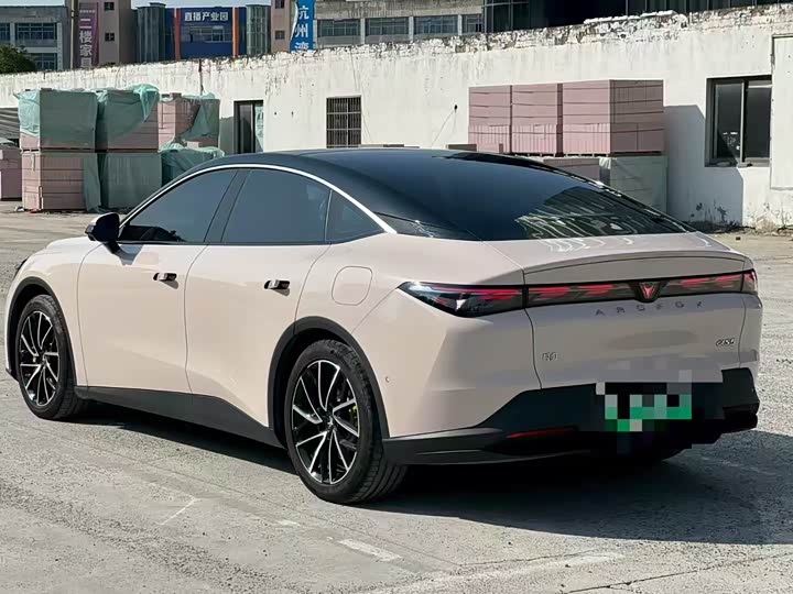 Фото 7 - BAIC Arcfox Alpha S5