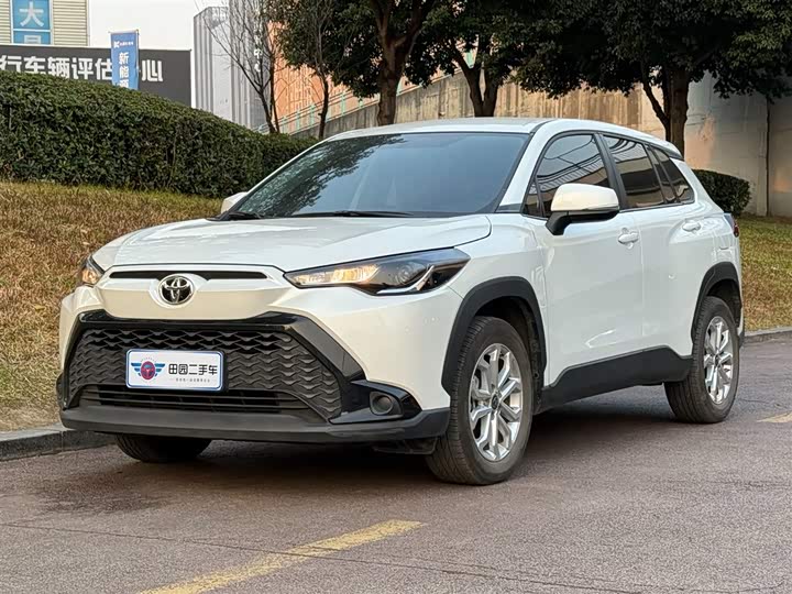 Фото 1 - Toyota Frontlander