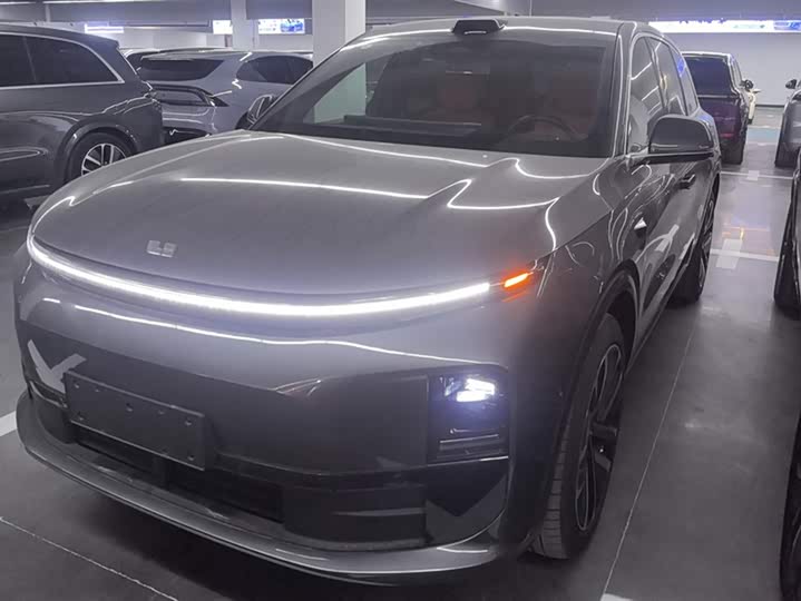 Фото 1 - LiXiang L6