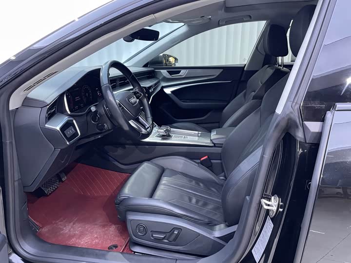 Фото 6 - Audi A7