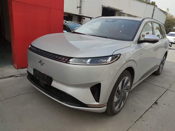 Фото 1 - Dongfeng Yipai eπ 008