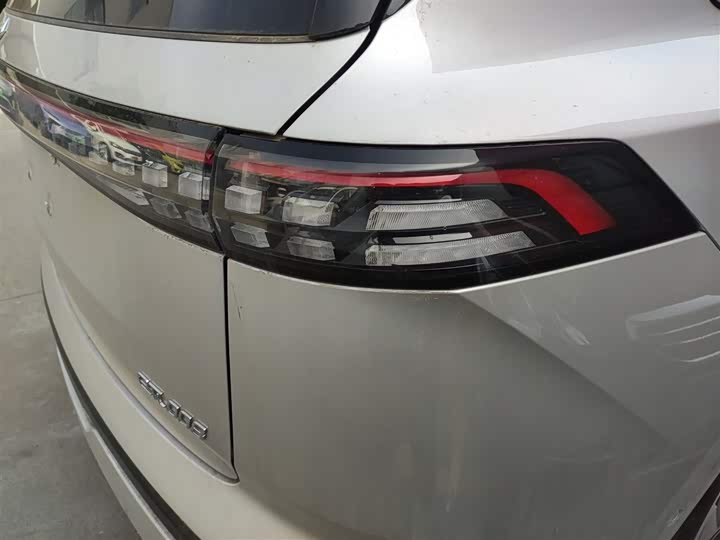 Фото 8 - Dongfeng Yipai eπ 008