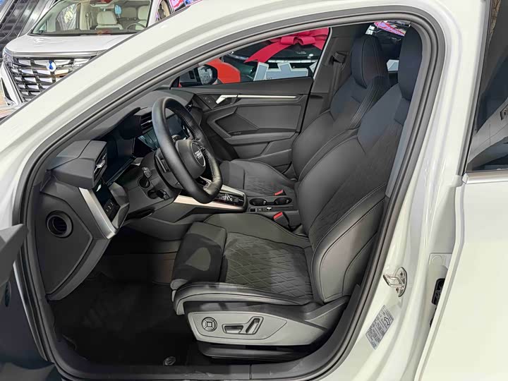 Фото 4 - Audi A3