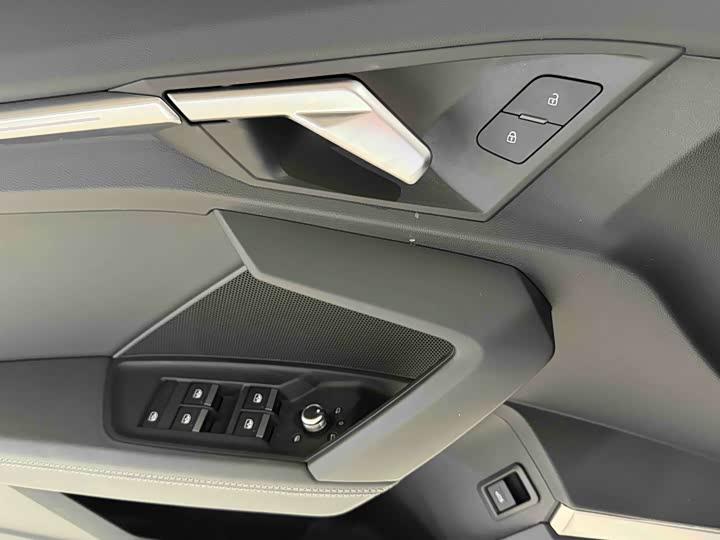 Фото 8 - Audi A3