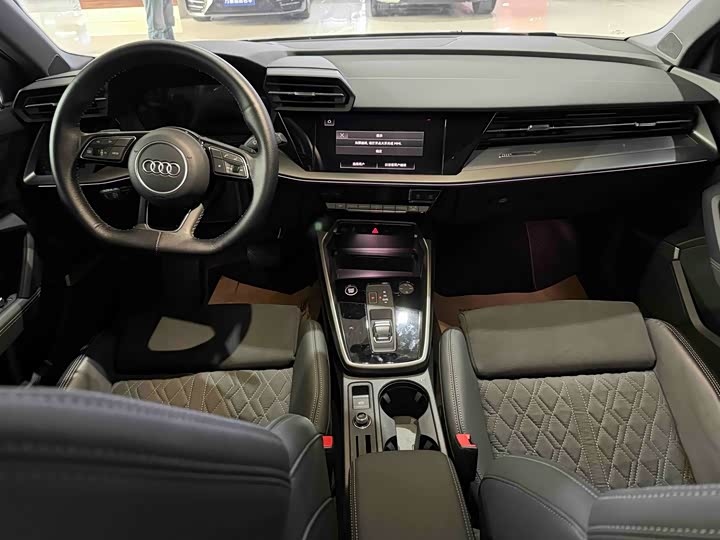 Фото 9 - Audi A3