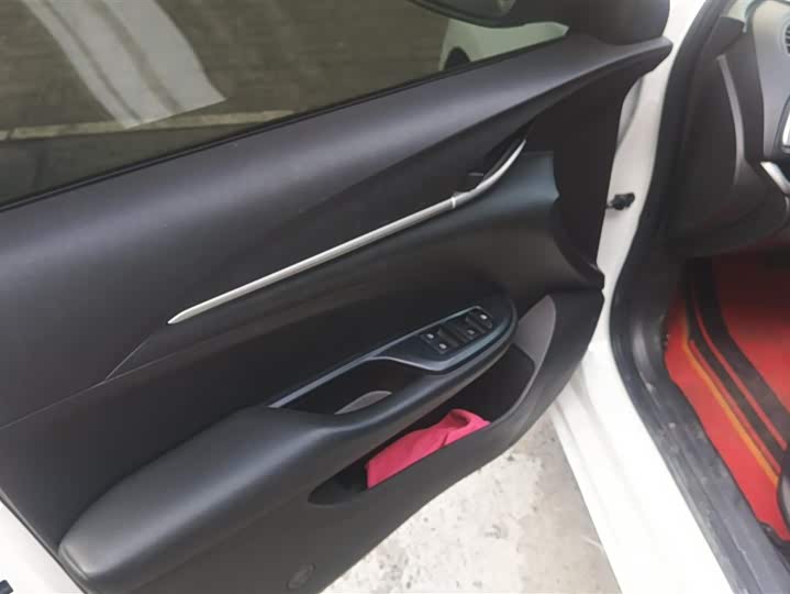 Фото 7 - Buick Excelle GT