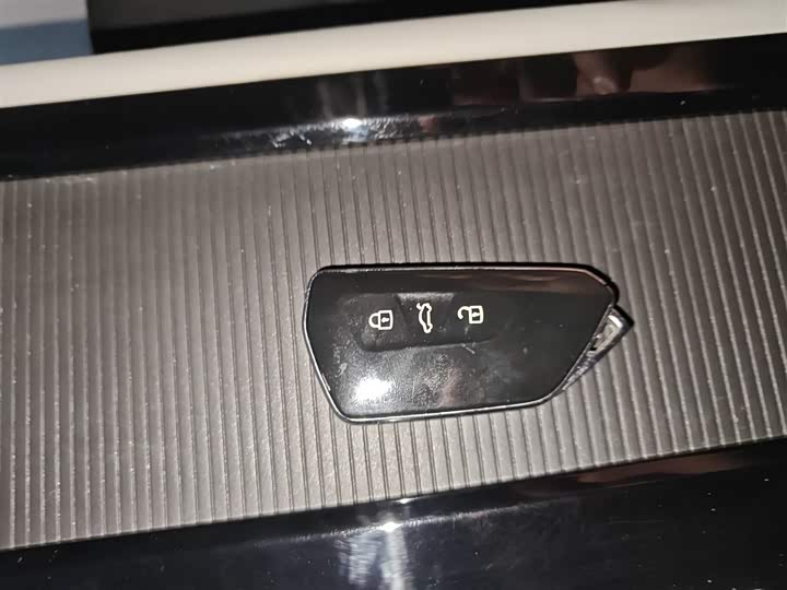 Фото 9 - Volkswagen Teramont Pro