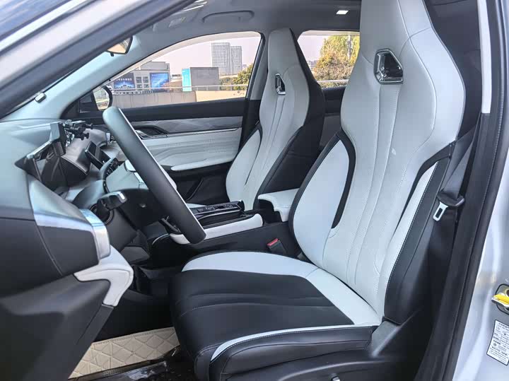 Фото 8 - Dongfeng Aeolus Haohan