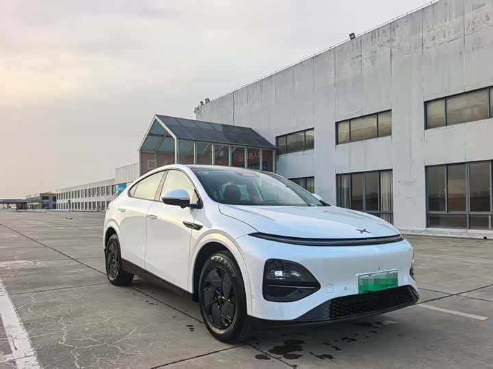 Фото 3 - XPeng G6