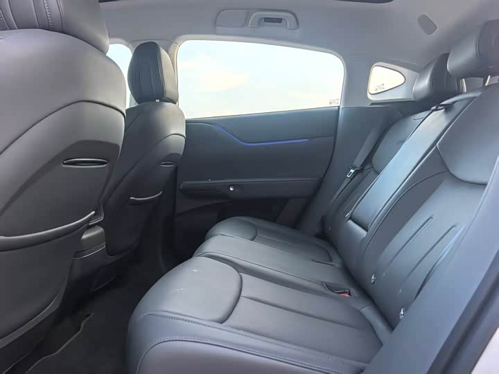 Фото 6 - XPeng G6