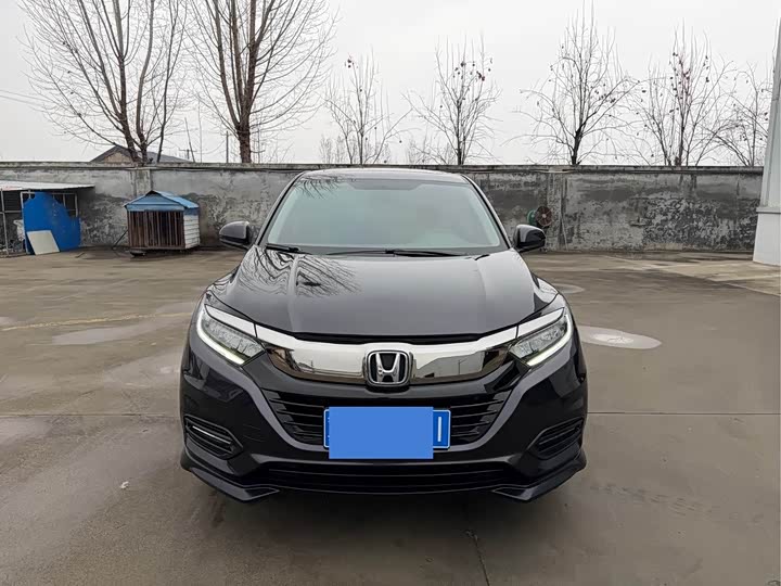 Фото 2 - Honda Vezel
