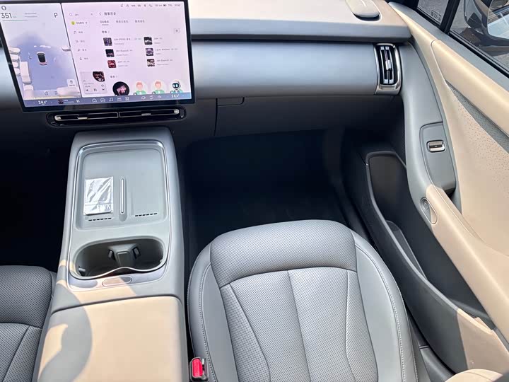 Фото 8 - XPeng F57