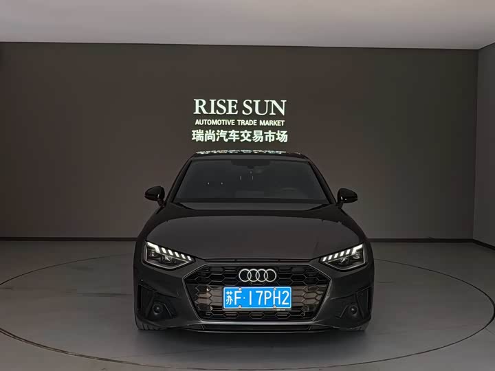 Фото 3 - Audi A4L